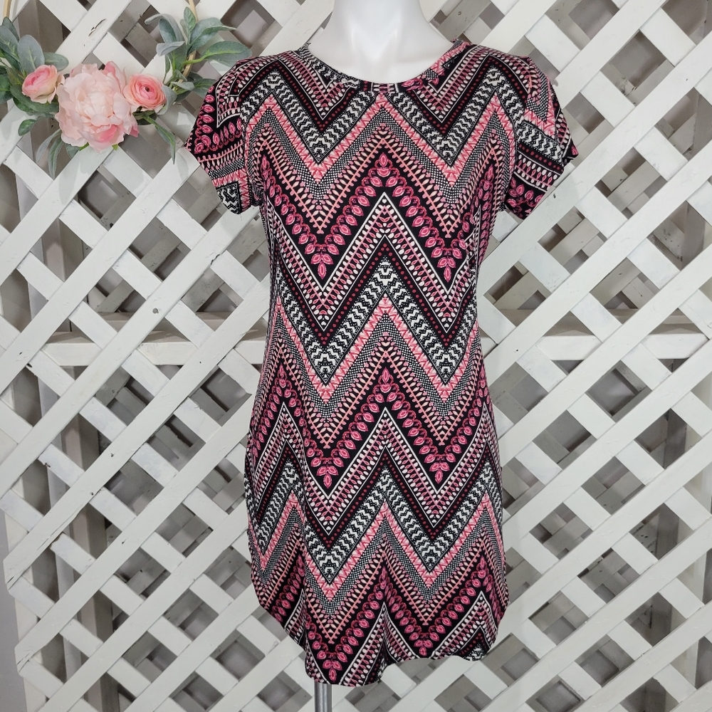 Pinc Abstract Tunic Top Size XL